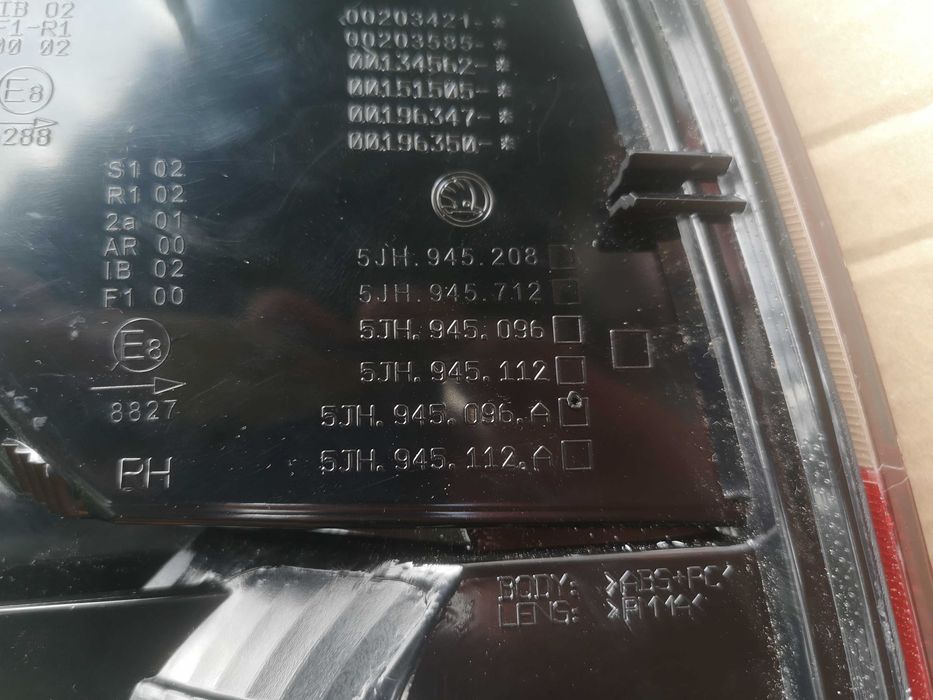 Ліхтар Фонарь Стоп Skoda Rapid  Шкода Рапід Рапид