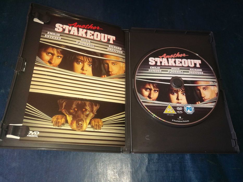 ANOTHER STAKEOUT DVD (legendagem em Inglês)