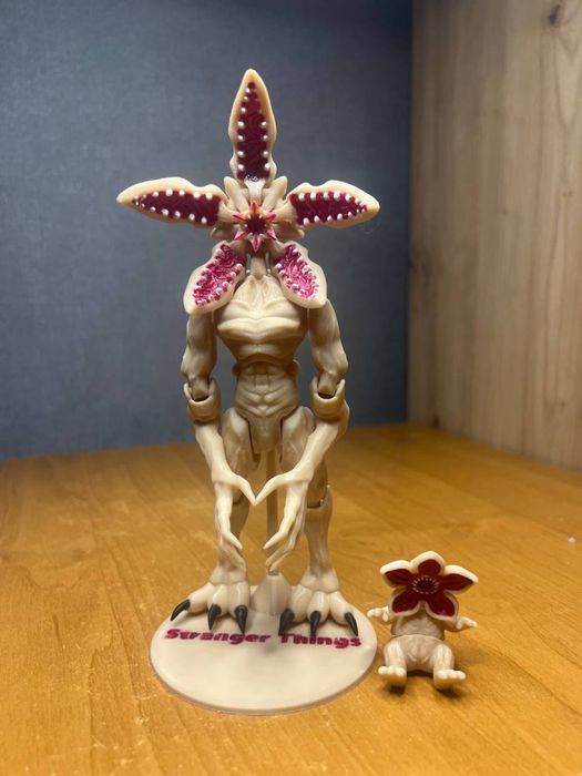 дивні дива , Очень странные дела , Demogorgon Демогоргон  з підставкою