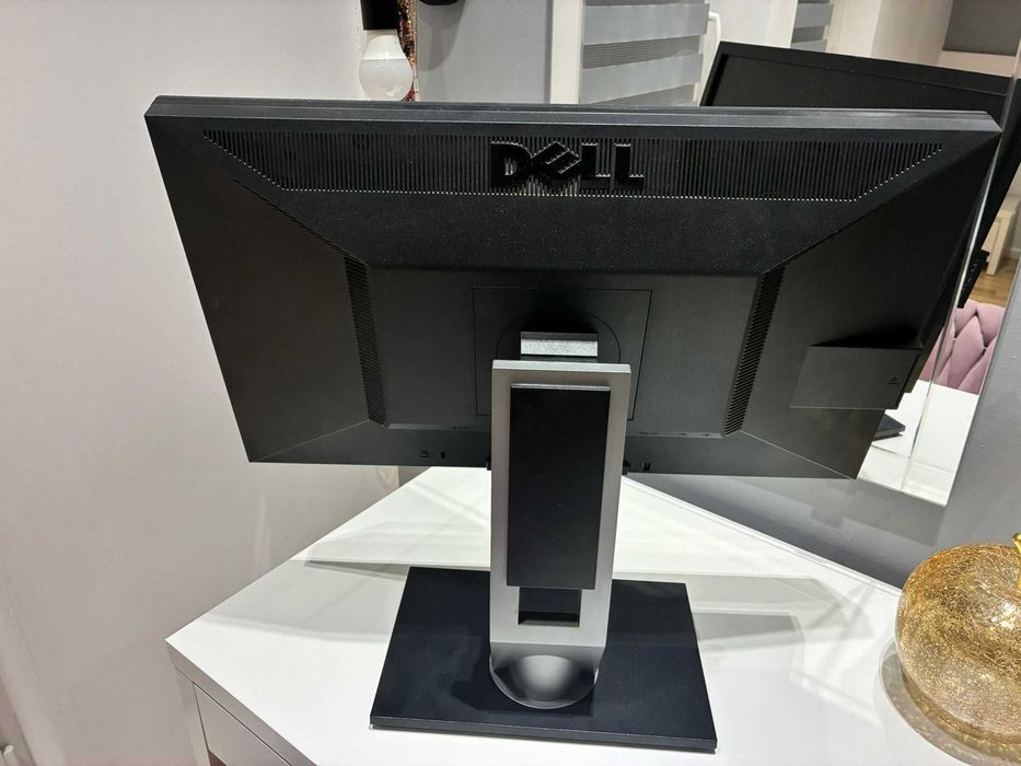 Dell P2310H 23'' Full HD - stan bardzo dobry / idealny