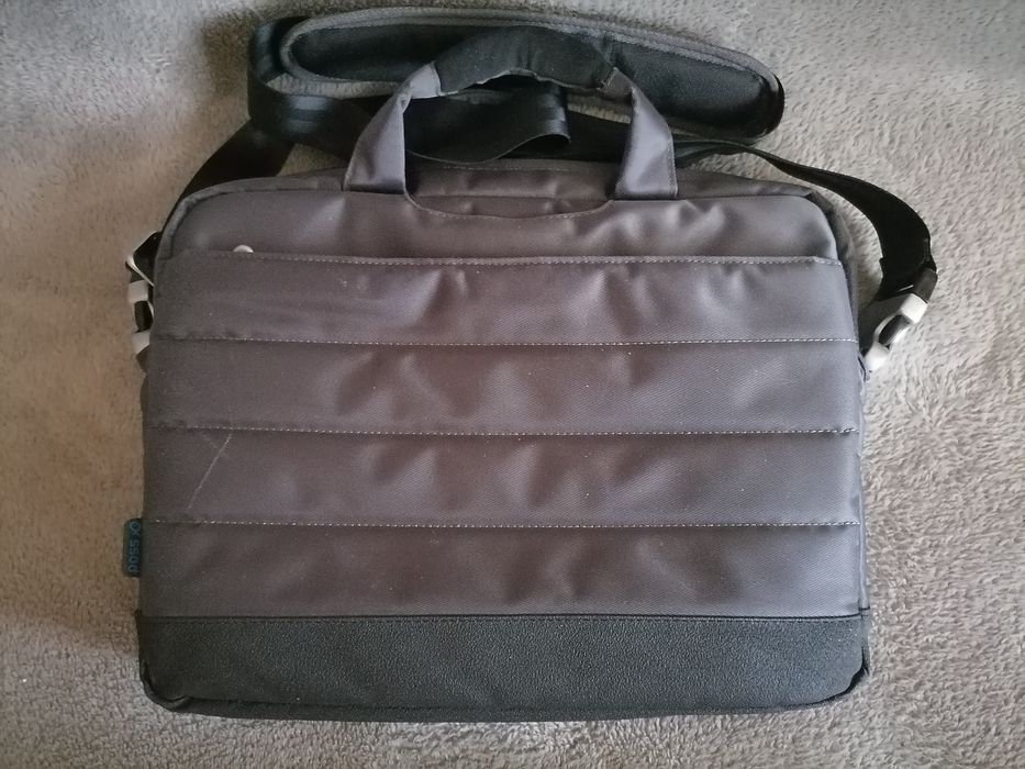 Fujitsu Stylistic WIN 10 AMD RADEON  i5 USB HDMI 4GB 128GB SSD LTE WIF