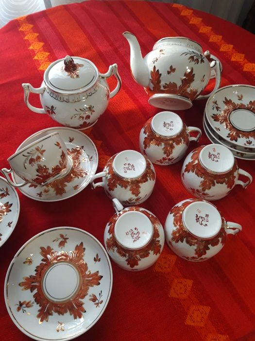 Продається вінтажний сервіз