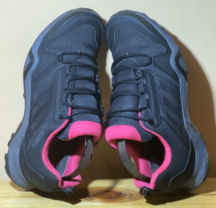 Трекінгові кросівки Adidas Terrex Gore-Tex. Розмір 40(25 см)
