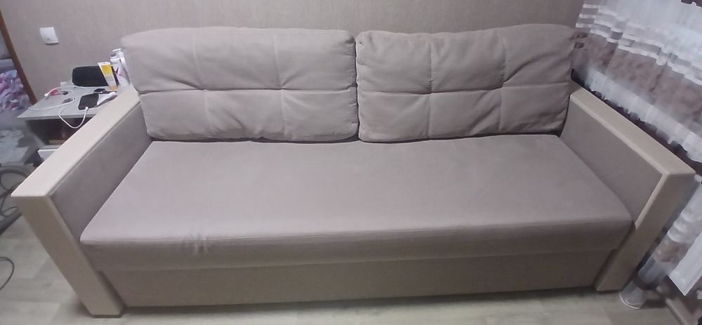 продам диван розкладний