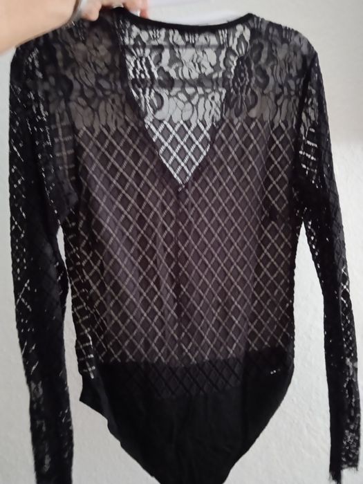 Body preto renda TAM M