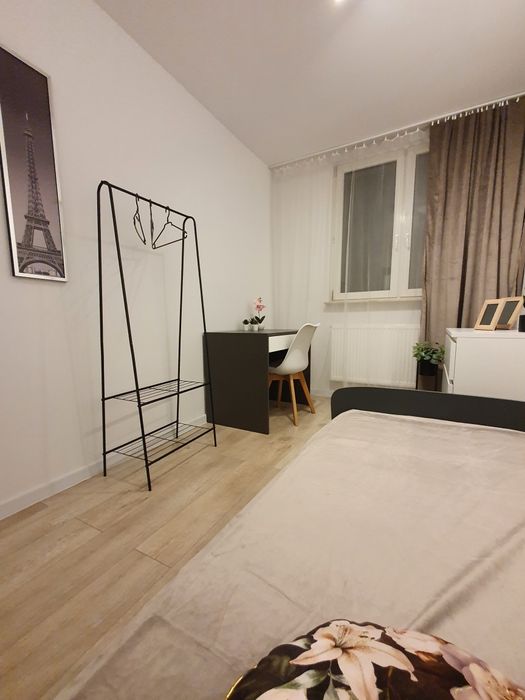 Pokój w mieszkaniu dwupokojowym ul. Stachiewicza
