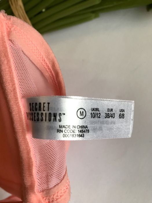 Ліф Бандо. Мереживо. M розмір. 80 В