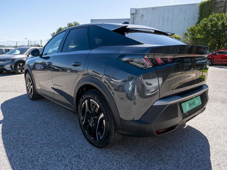 Peugeot E-3008 73 kWh GT