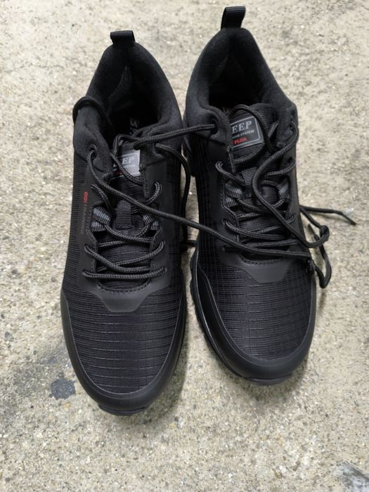 Sapatilhas de trail homem pretas completamente novas
