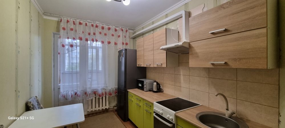 Сучасна квартира на Таврійському .