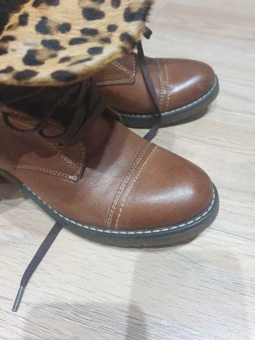 Botki jasny brąz 37 panterka kozaczki Lasocki