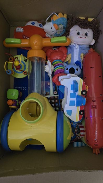 Tanio zestaw ze stoliczkiem dla maluszka