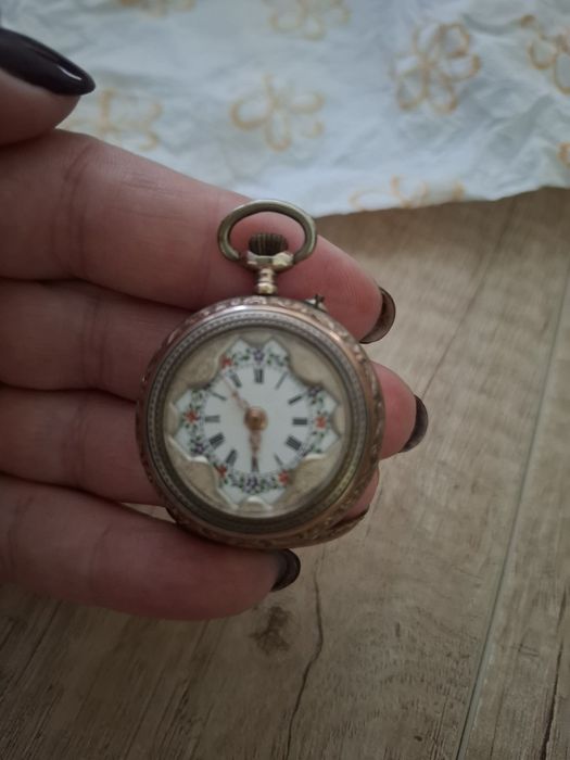 Antyk- zegarek busola