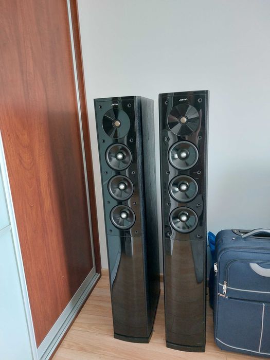 Zestaw kolumn podlogowych Jamo S608