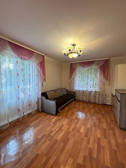 Продам 1кв поряд Центр 2/9 ,32м ремонт 36000₴