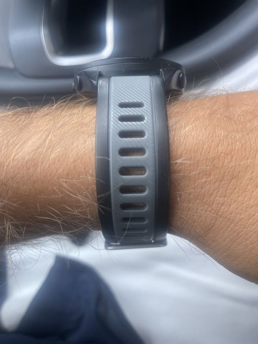 Garmin Forerunner 165 como novo