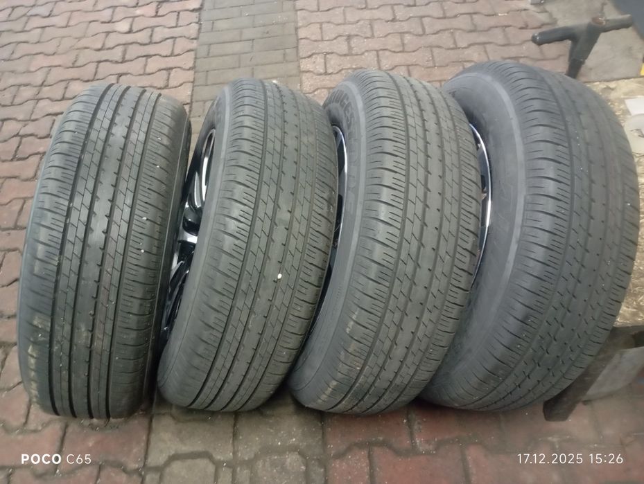 Продам комплект дисков с резиной lexus RX 18