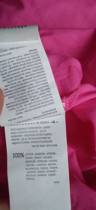 Sukienka z otwartymi plecami