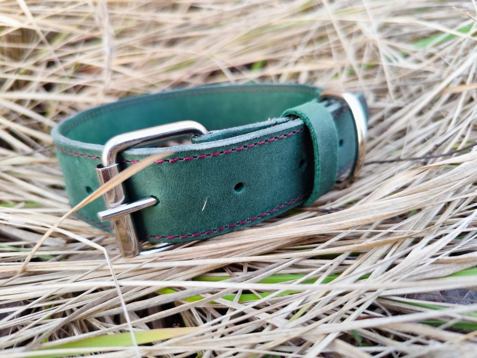 Нашийник для собак з натуральної шкіри ручної роботи