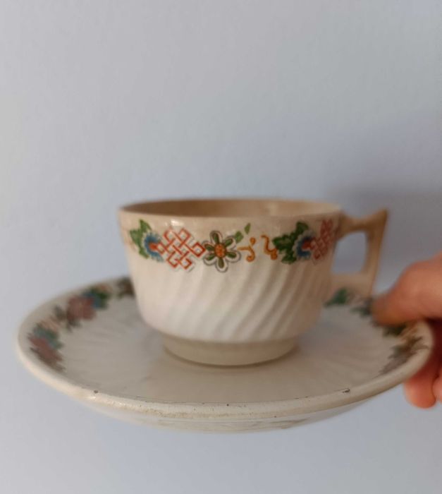 Chávena com Pires Sacavém