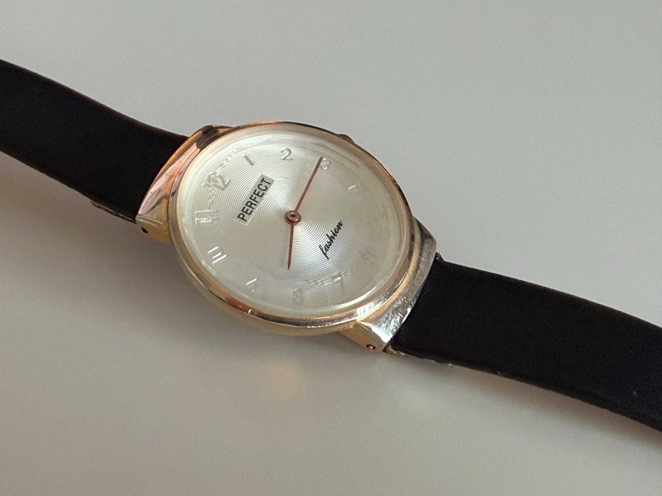 Zegarek damski Perfect fashion A3088 - sprawny