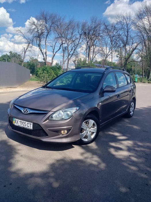 Hyundai i30 SW, 2012р, 1.6 бензин, автомат.