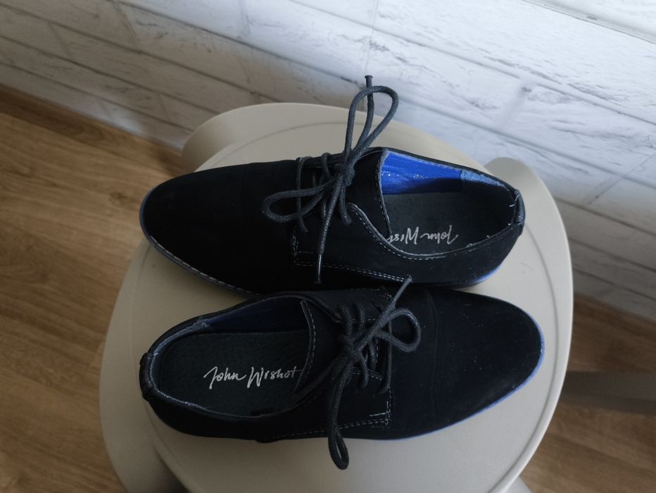 Buty  wizytowe dla chłopca 30