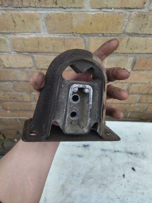 Подушка Редуктора Форд Сиера Скорпио Ford Scopio Sierra Не дорого: 200 ...