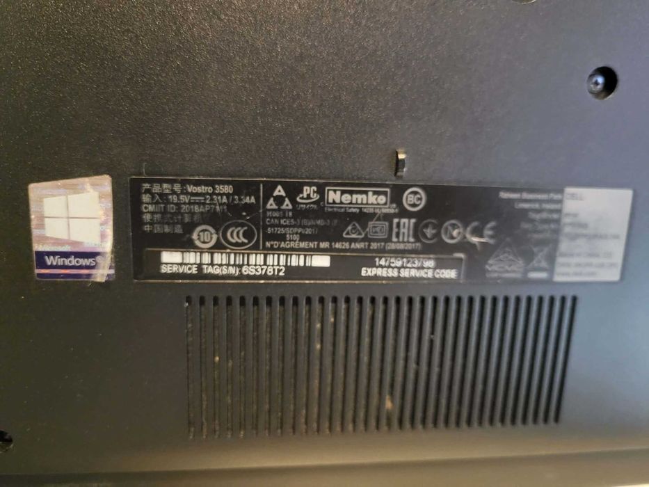 Laptop Dell Vostro 3580 i5 8th 8GB DDR4 256 NVME Win11Pro