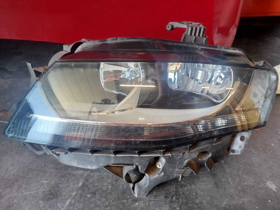 Óticas Audi A4 B8