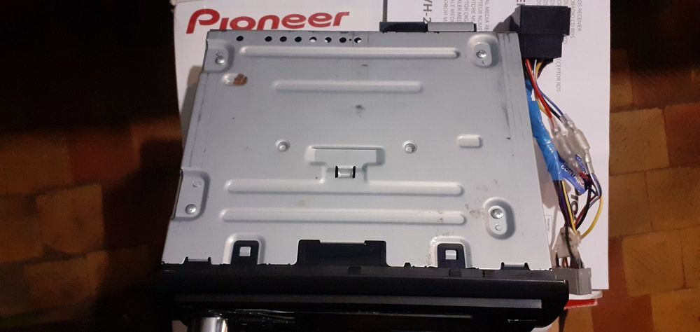 Магнітола майже не використовувалась