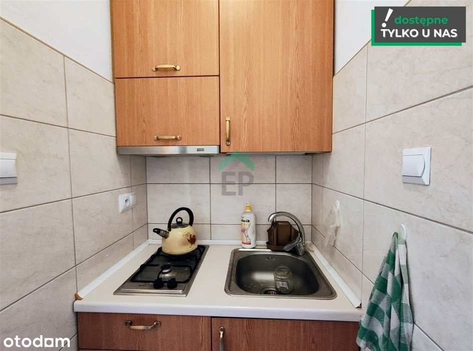 Oferta sprzedaży budynek 96m w centrum Żarek