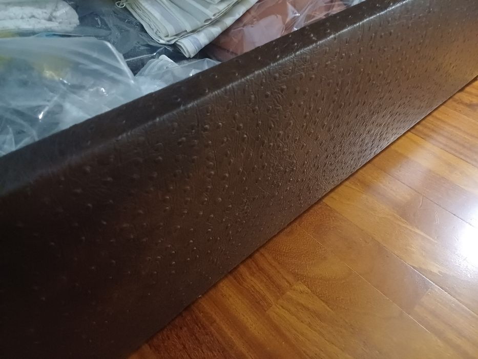 Sommier com arrumação