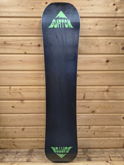 Deska snowboardowa Burton Radius 135 cm + wiązania (A27)