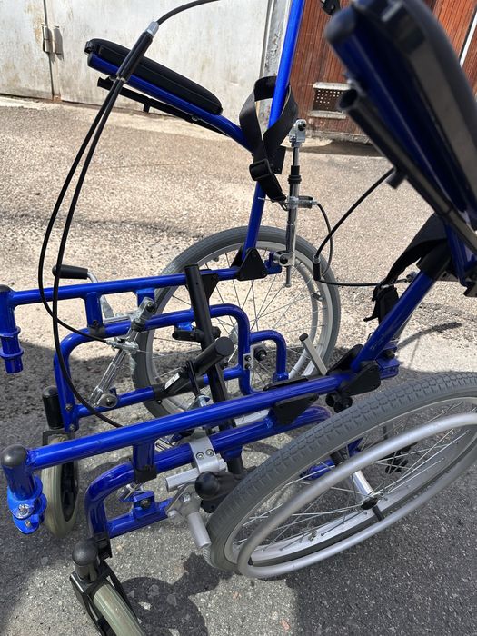 Коляска инвалидная