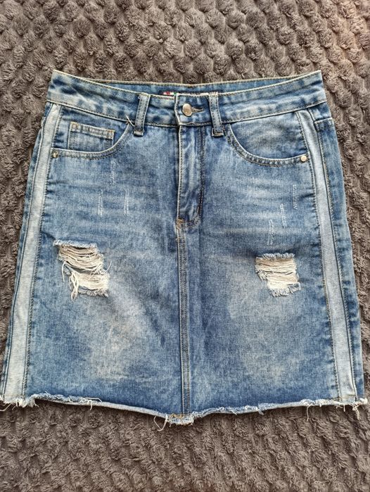 Джинсова спідниця