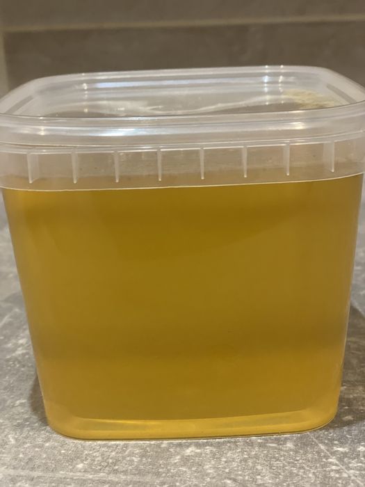 Акацієвий мед від пасічника.