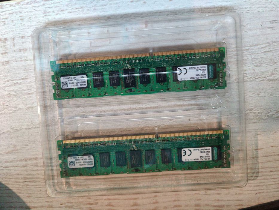 DDR3 ECC 32GB 4x 8GB (2x 8GB)