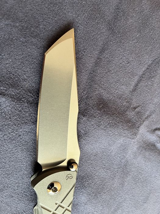 Chris Reeve Knives Umnumzaan MagnaCut