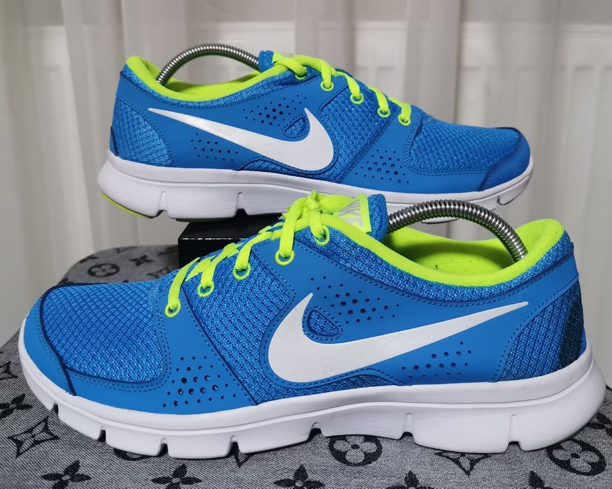 Женские Кроссовки Nike Flex Experience. Оригинал.