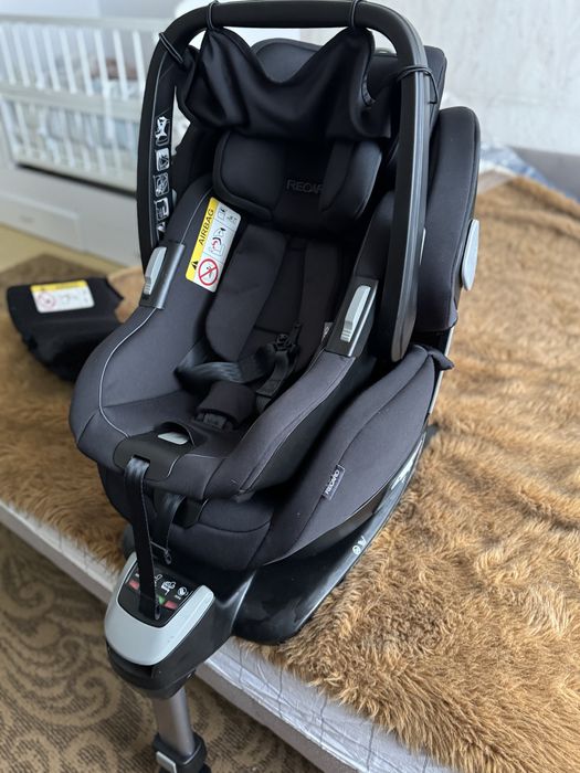 Продам дитяче автокрісло Recaro Salia Elite