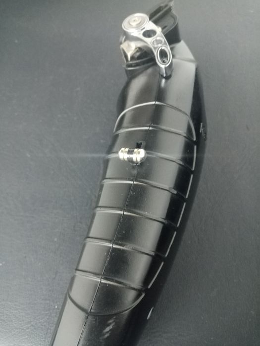 Máquina de cortar cabelo Kemei