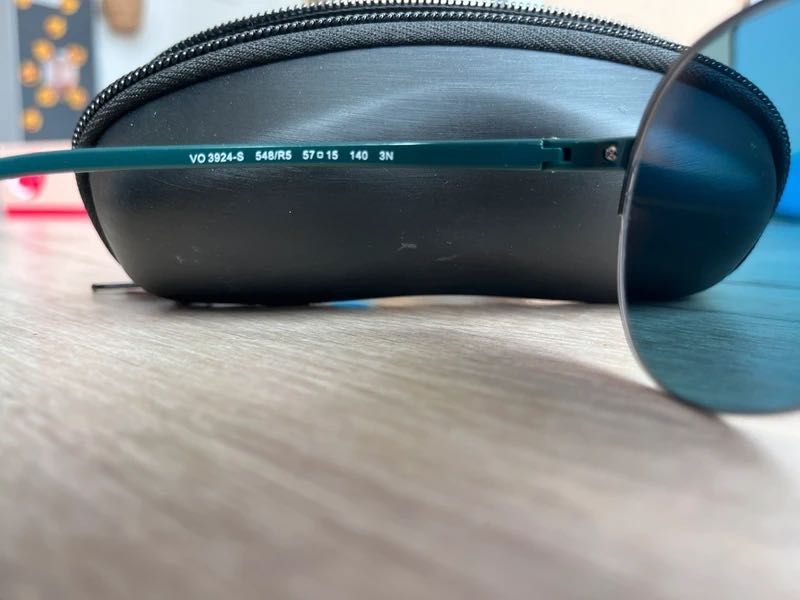 Okulary przeciwsloneczne Vogue pilotki aviator