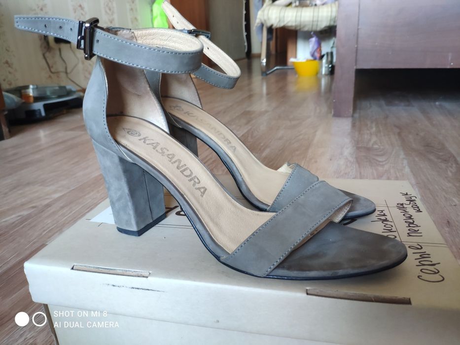 Продам босоножки тм Касандра KASANDRA