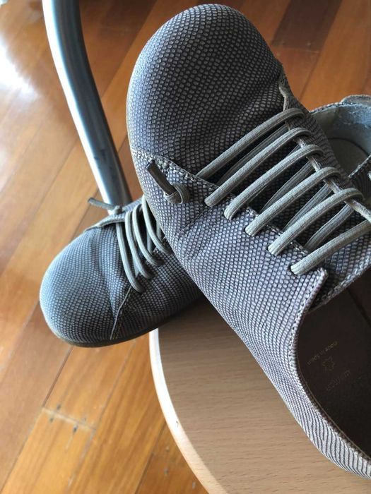 Sapato meia estação - Mulher - Tam 35