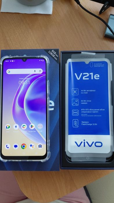 Телефон  VIVO  V21e .
