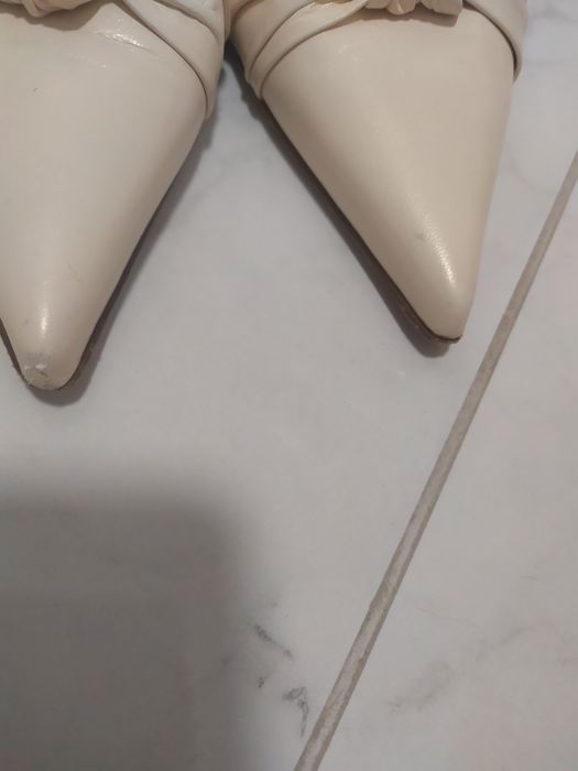 Женская обувь нарядные туфли и босоножки