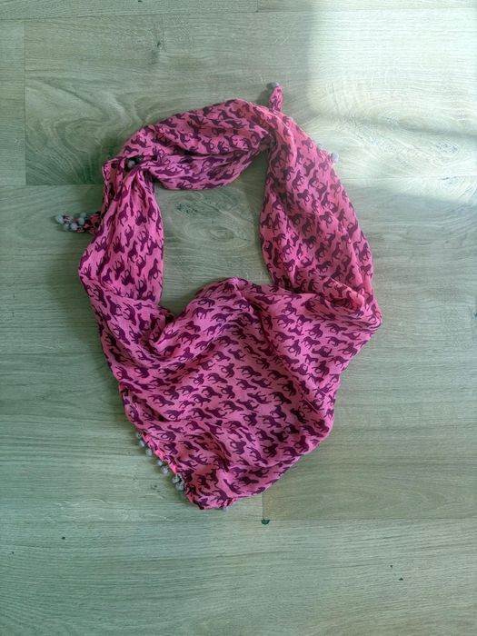 Chusty /apaszki X2 sztuki