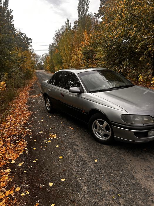 автомобіль опель
