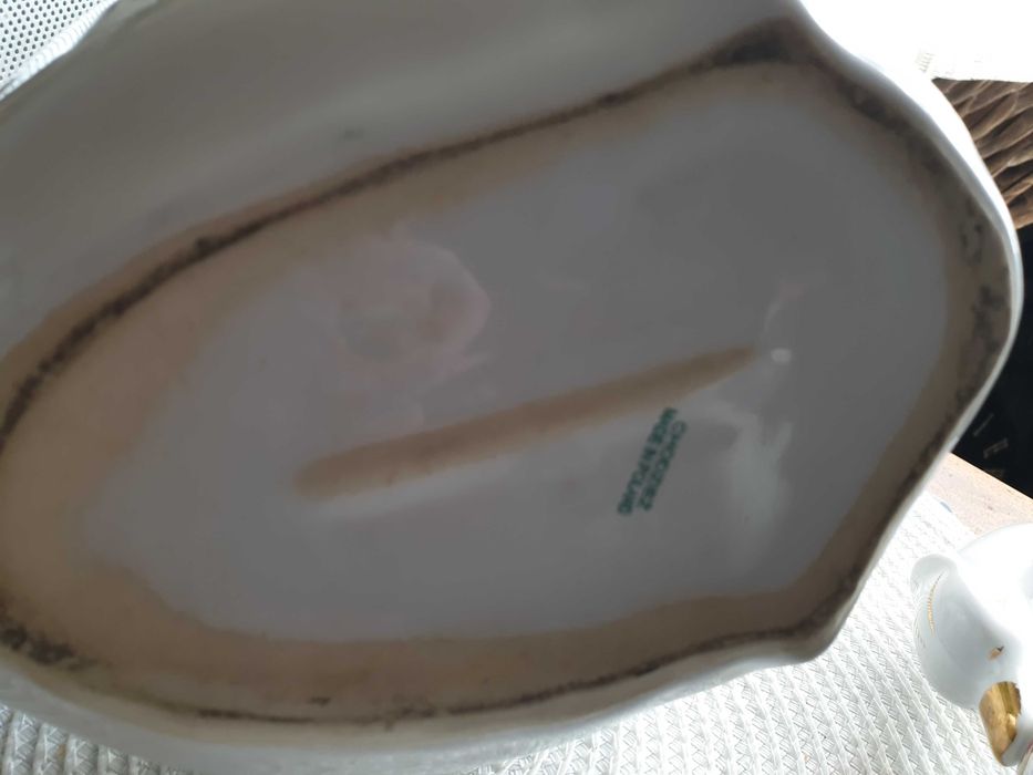 Łabędzie porcelanowe Chodzież mały i duży.